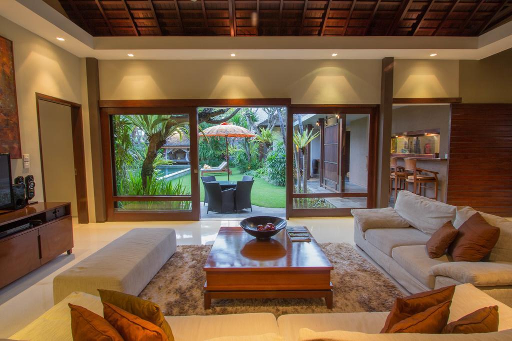 Chimera Villas Seminyak Exterior foto