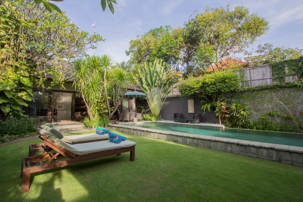 Chimera Villas Seminyak Zimmer foto